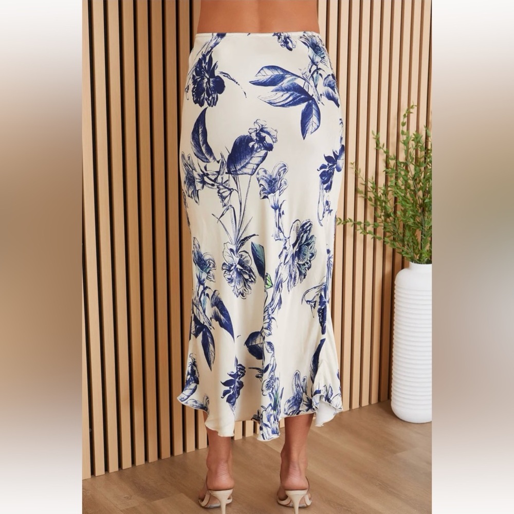 NWT Addison Floral Silky Midi Skirt Sz M - Picture 2 of 8